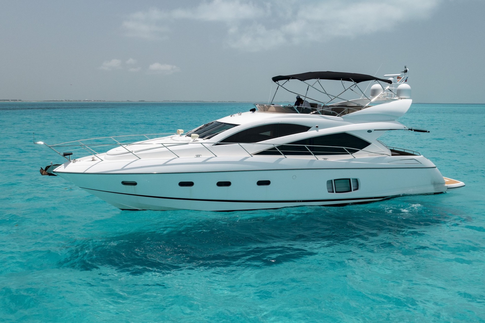 yacht rental cancun